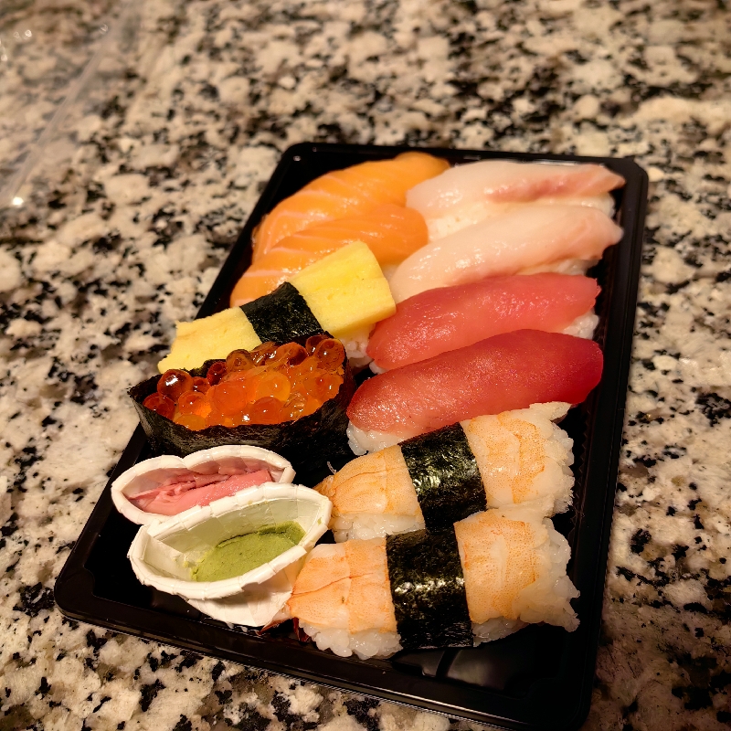 M4 Sushi variés