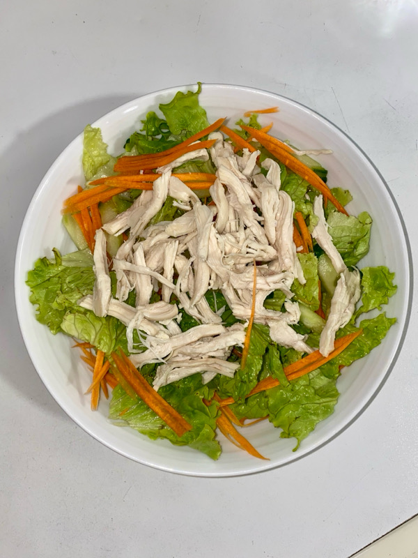 2. Salade au poulet
