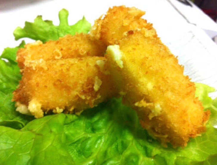 E13. Beignets fromages 6p