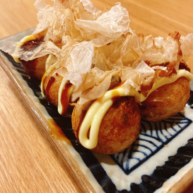 Takoyaki (6 pièces) Boulette de poulpe et ciboulette 章鱼小丸子（6个）