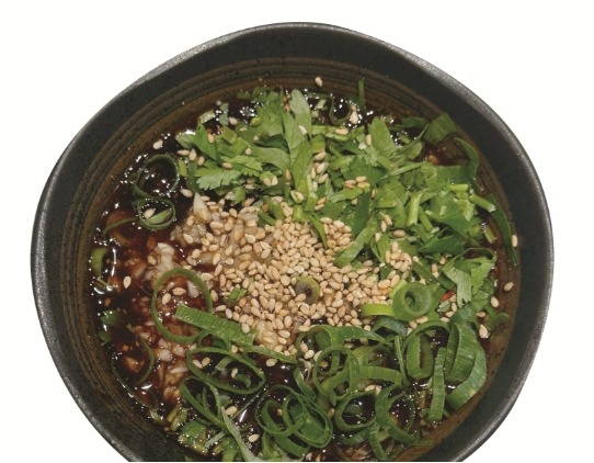 Fat reducing and low calorie dipping sauce