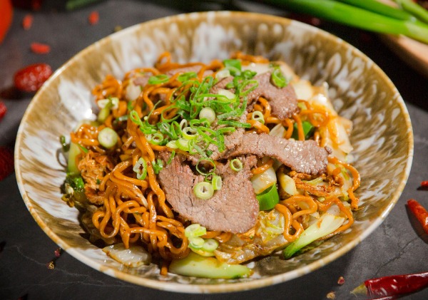 SM7. Nouilles sautées au boeuf