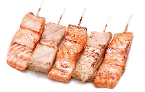 B4. 5 Brochettes poissons