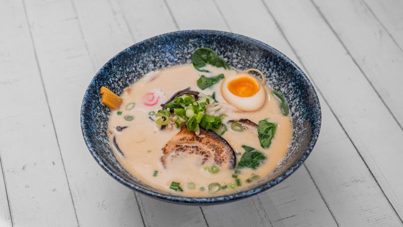 T1. Ramen Tonkotsu chashu