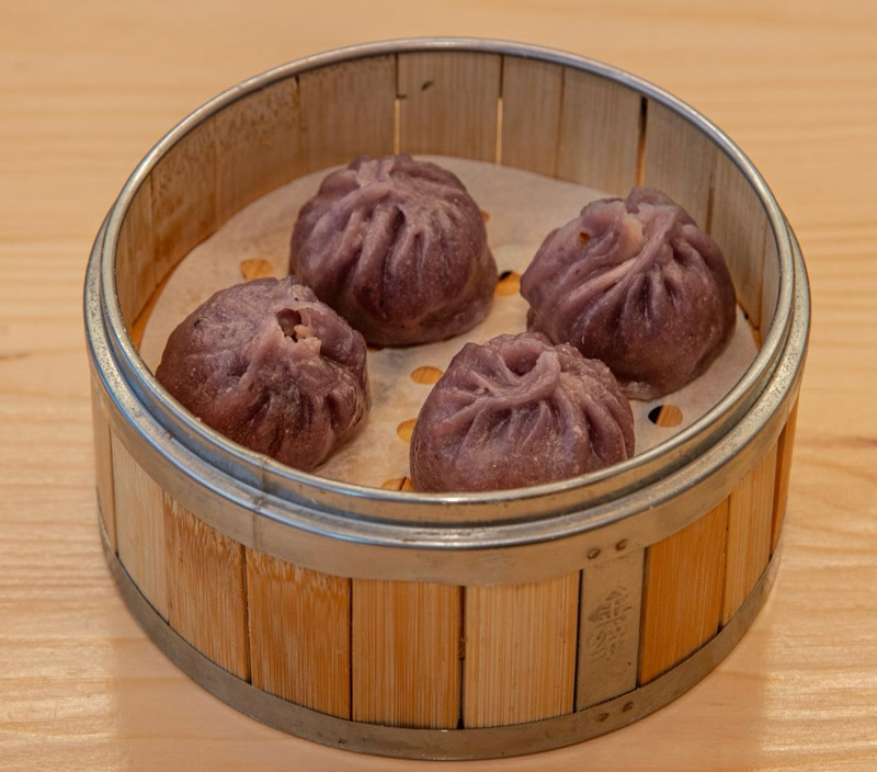 PETITES BRIOCHES VAPEURS COLOREES AUX FRUITS ET LEGUMES Poulet et champignon (bleu)/4p 鸡肉香菇馅【蓝色】果蔬蒸包
