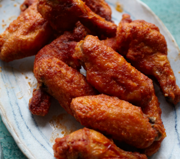 EN7 Hot wings