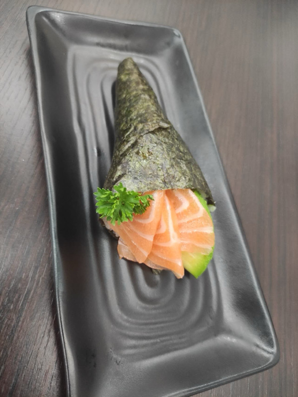 T1. Temaki Saumon avocat