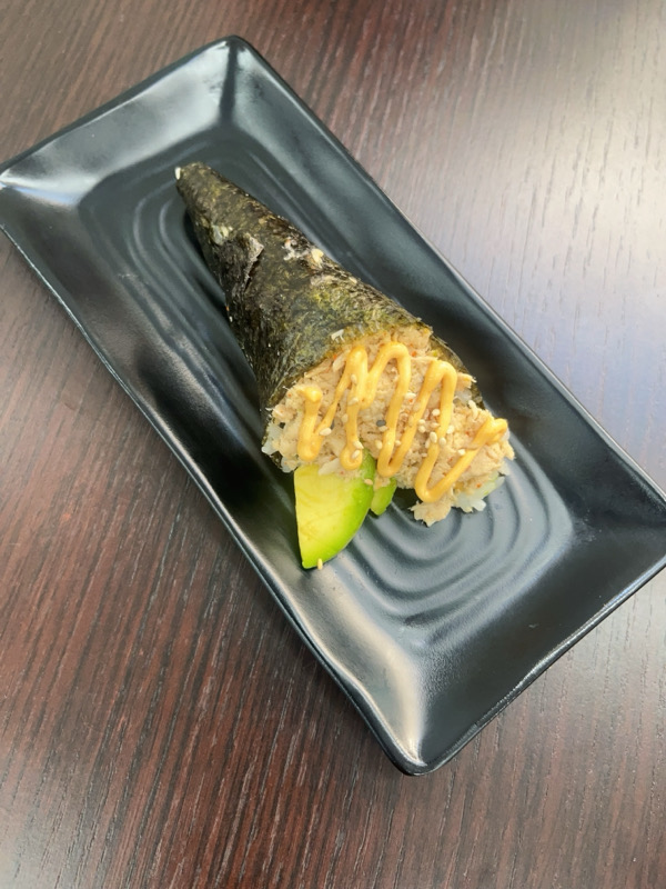 T4.Temaki thon cuit mayonnaise spicy avocat