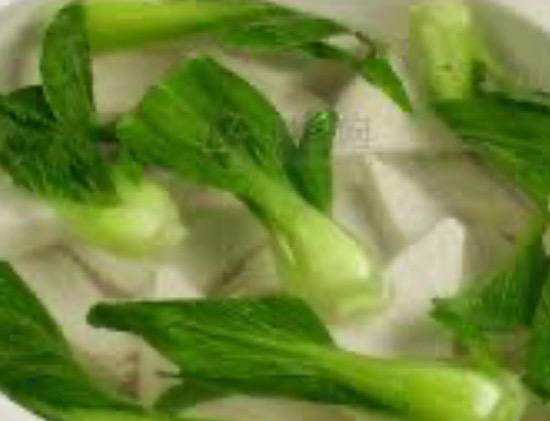 T9. 青菜豆腐汤 Gemüsesuppe und Tofu / groß(2-3p) *a
