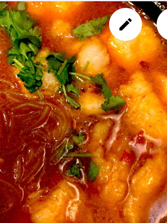 H8. Fischeintopf mit keramischen Sojanudeln *ab麻辣鱼片粉丝煲