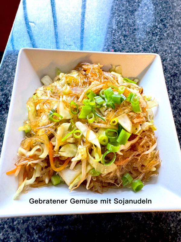 M6. Gebratener mit Gemüse *ai