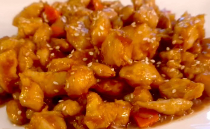 J2. 杏仁鸡丁 Sautiertes Huhn mit Mandeln *agh