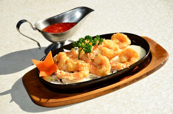 P1 Crevettes Royales (sauce épicée)