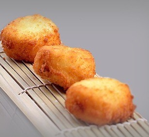 F7. Beignets de St Jacques