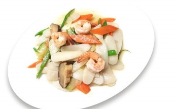 144. Gnocchi di riso cinese verdure con gamberi