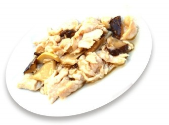 159. Pollo con bambu e funghi