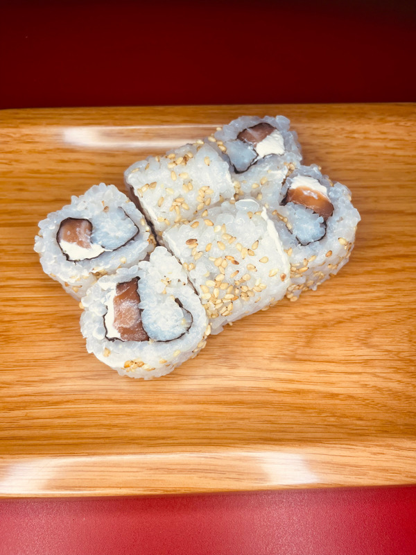 California Saumon cheese