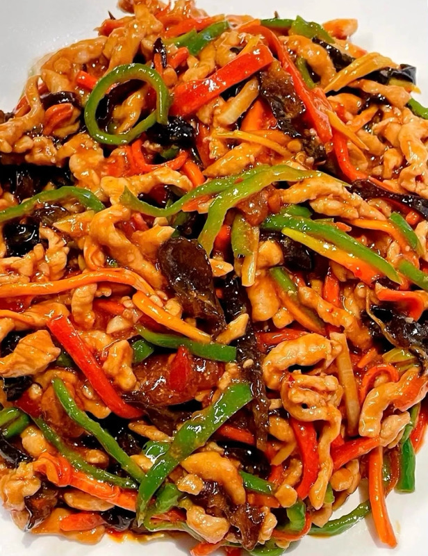 maiale sfilacciato al gusto di pesce
