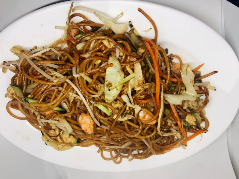 28. SPAGHETTI CON GAMBERI