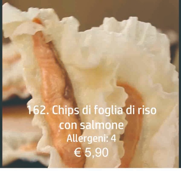 162. Chips di fogli di riso con salmone