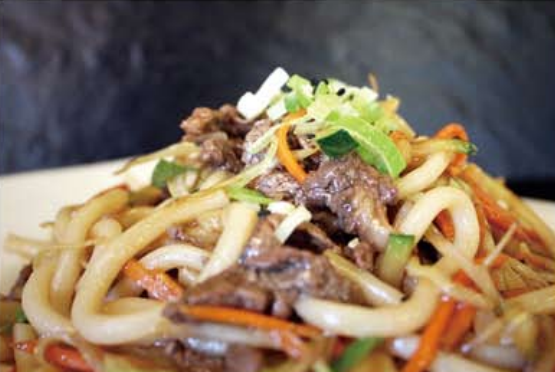33. Ebi Yaki Udon saltate con gamberi e verdure