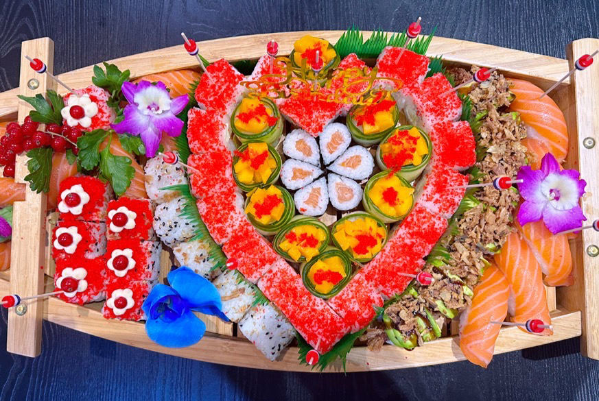 plateau événement 60 (pièces)sushis et Californias assortiment