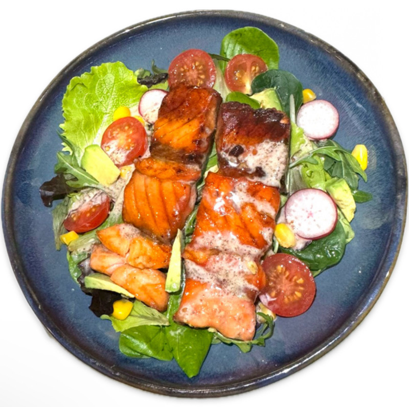 P24 Salades de saumon grillée