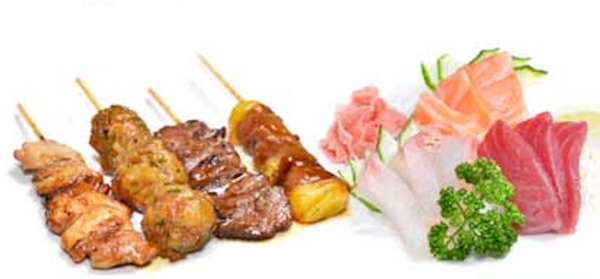 F13. 9 Assortiments sashimi 4 Brochettes