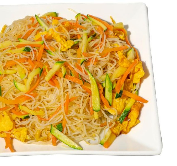 29. Rice Noodles with Vegetables (1,3,6)