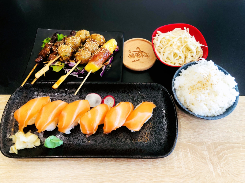 Menu mix 1 (5brochette ou 5 gyoza)