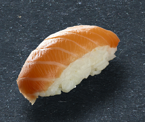 Sushi saumon