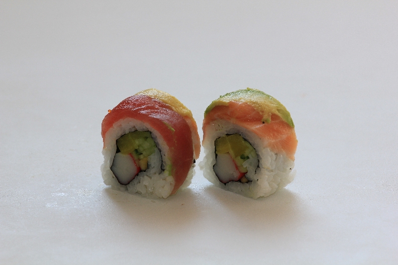 65 Rainbow maki