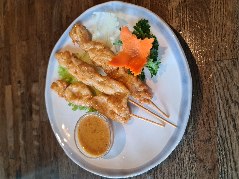 Brochettes de poulet sauce satay