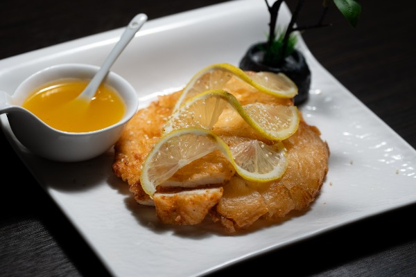 Blanc de poulet croustillant à la sauce de citron