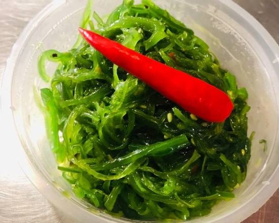 J7. Salade d'algues wakame assaisonnée