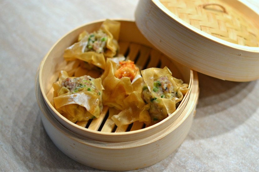 V2 Bouchées au porc (4 pcs)