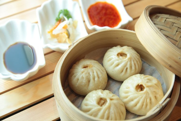 V8 Brioches Chinoises