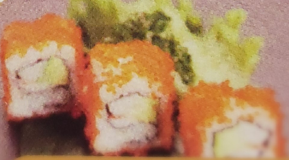Tobiko Rolls