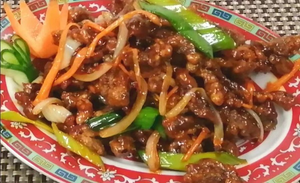 33. Finne lamelles de boeuf croustillant à la sauce piquant 🌶