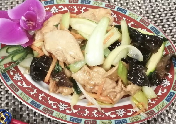 48. Poulet sauté aux légumes