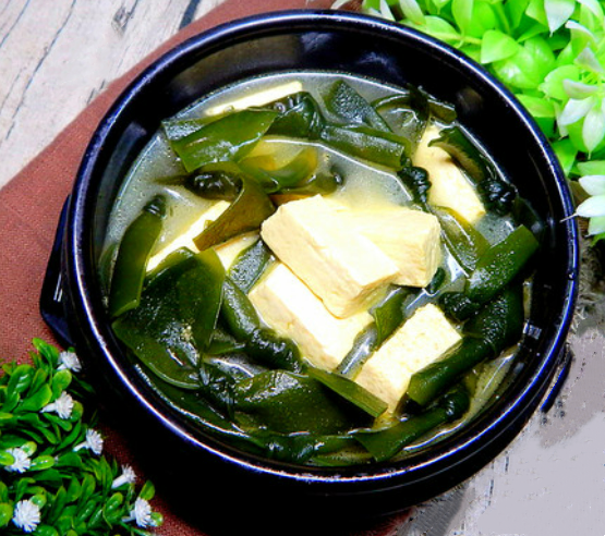 03. Potage aux tofu et algue