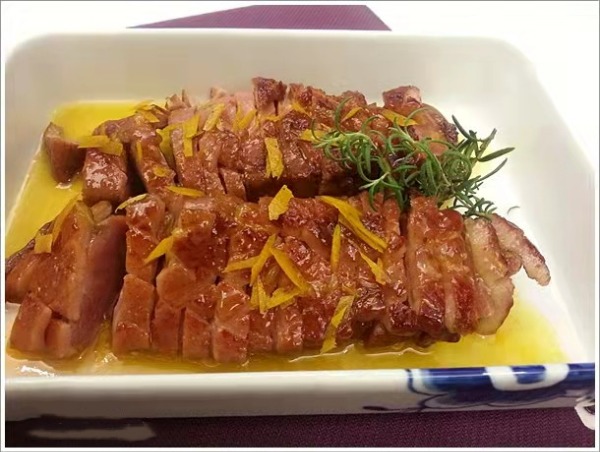 42. Canard à la sauce orange