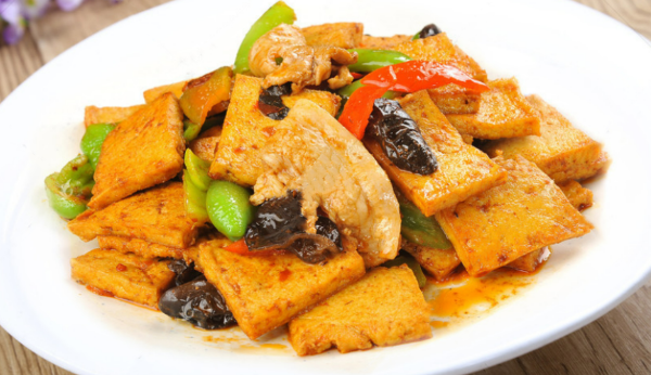 74. Tofu frit sautées aux légumes 🌶