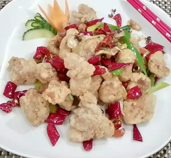 32. Poulet sauté aux piments et poivre sichuanais 🌶🌶