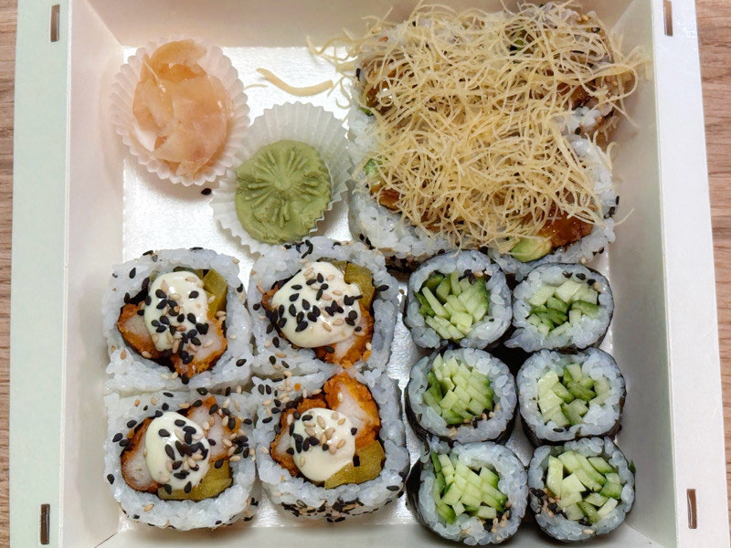 Box7. Blue Mix (14pcs)