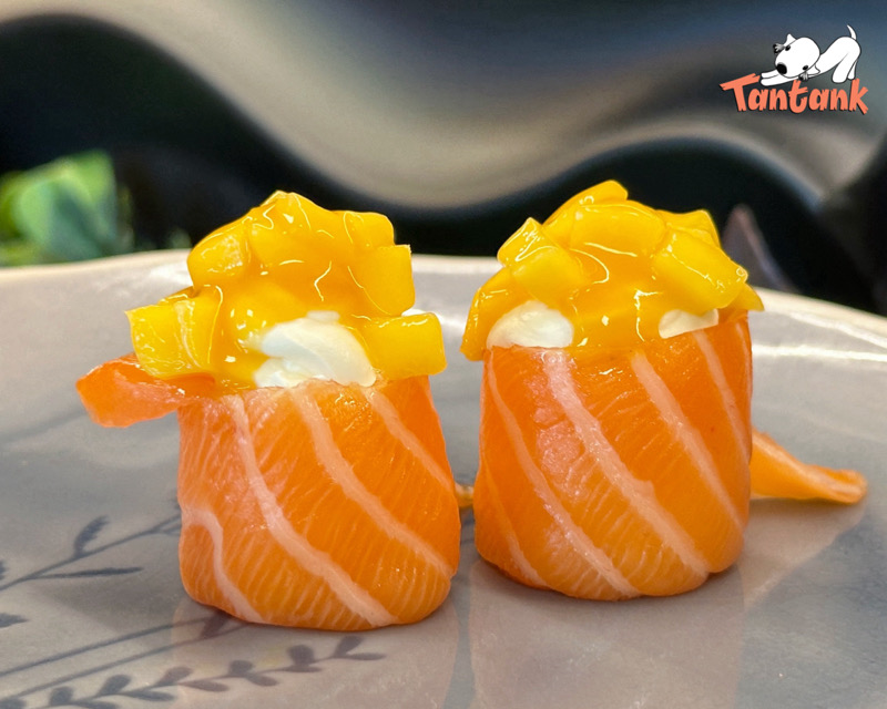 G01.Gunkan Roll Mango(2pcs)