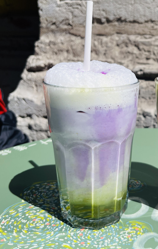 Ube Matcha Vanille Ice latte 紫山药香草抹茶冰拿铁