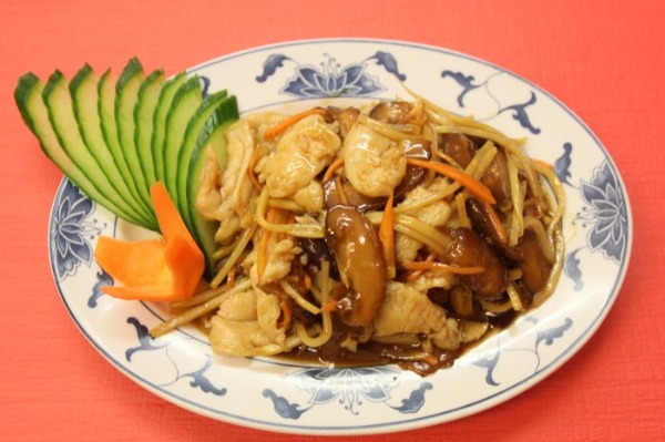 30. Poulet aux champignons et pousses de bambou