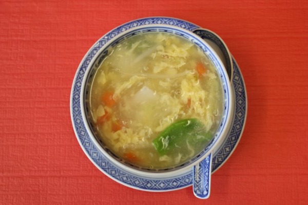 14. Soupe aux légumes et œufs