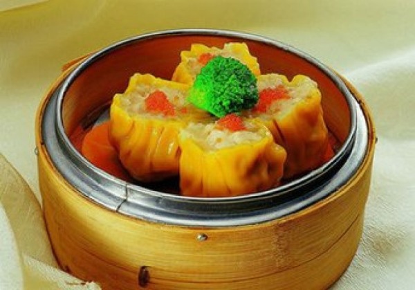 7. Shao–Mai à la vapeur(porc et crevettes)